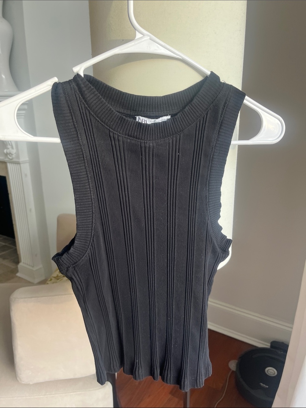 Zara Black Ribbed Crewneck Tank